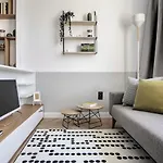 Hip, Cosmopolitan Gem In The Heart Of Sofia By Flat Mаnager
